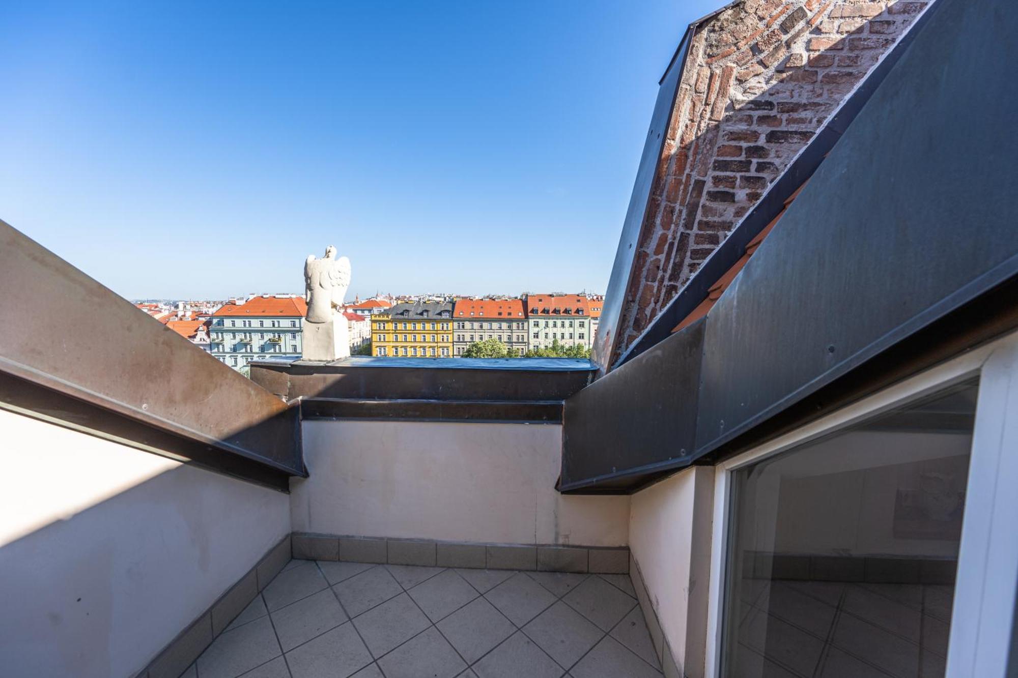 Jiriho Z Podebrad Apartments Prague Exterior photo