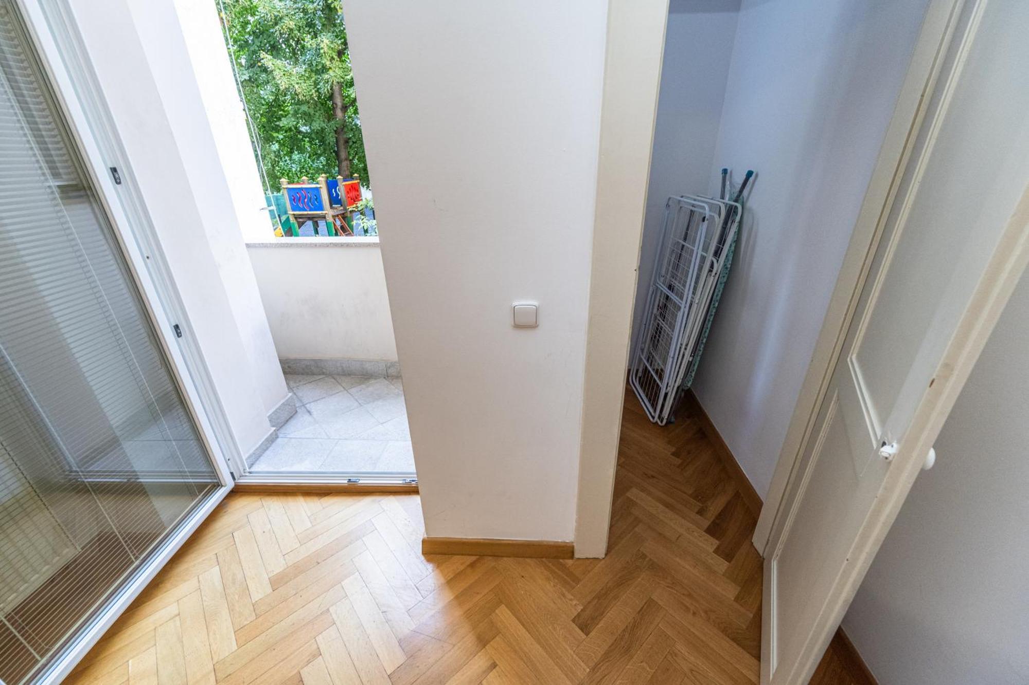 Jiriho Z Podebrad Apartments Prague Exterior photo